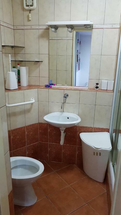 Apartman I Studio Apartman Majoli Kukuljanovo Екстериор снимка