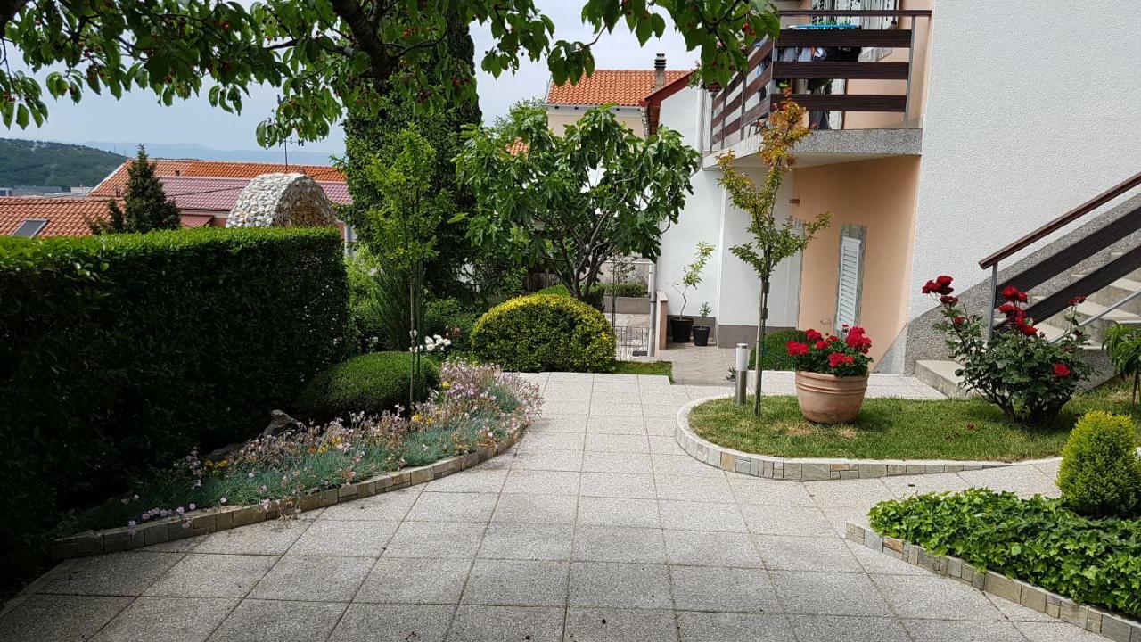 Apartman I Studio Apartman Majoli Kukuljanovo Екстериор снимка